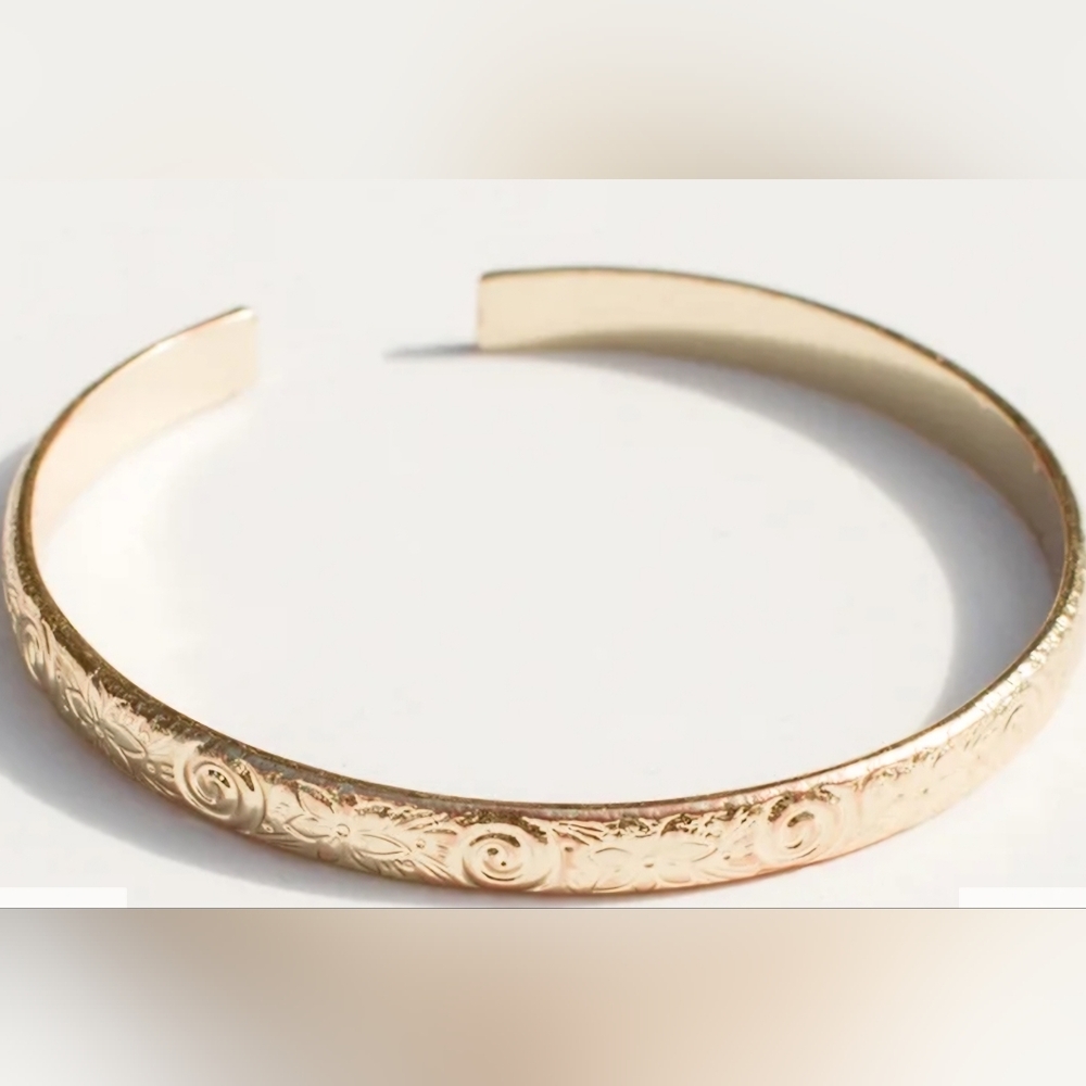 Floral 18K Gold-Plated Engraved Cuff